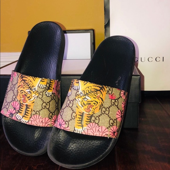 gucci bengal slides